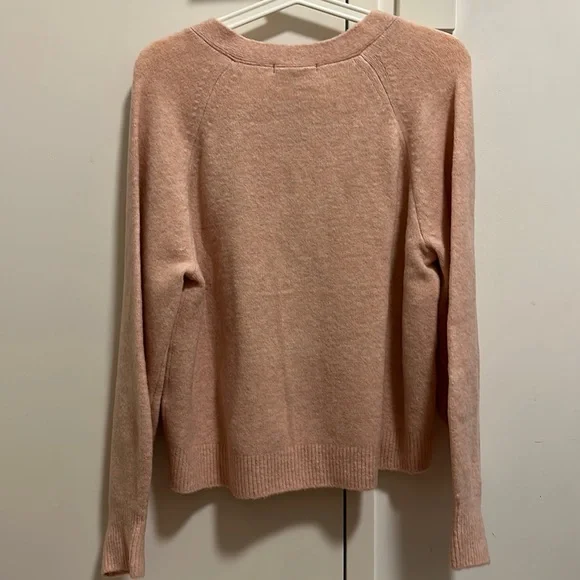 Uniqlo Souffle Yarn Long Sleeve Cardigan in Size S - Picture 5 of 16